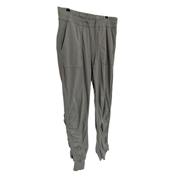 Lululemon Beyond the Studio Jogger Active Yoga Women 10 Athleisure Stretch Green - Picture 6 of 15